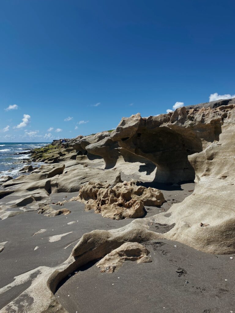 blowing rocks florida
